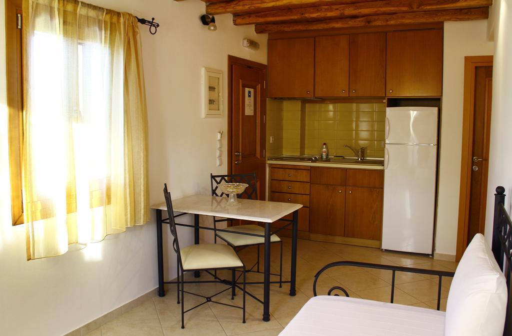 Alisachni Apartment Livadi  Exterior foto